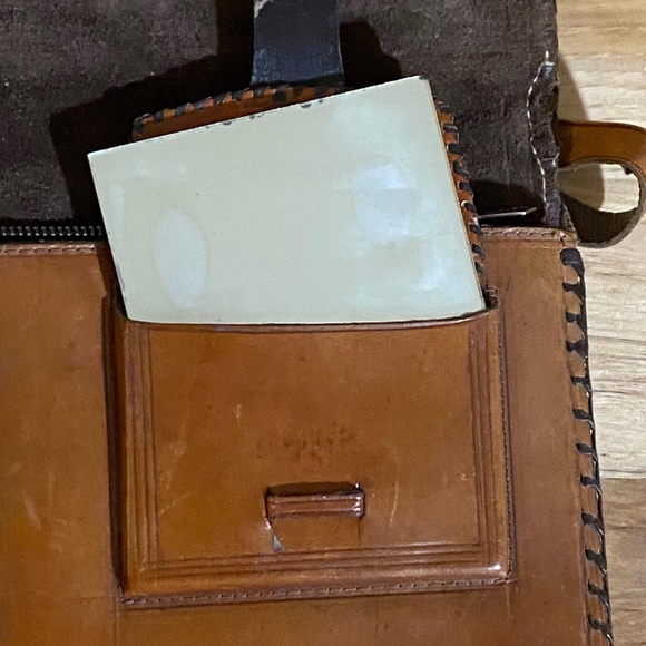 Vintage Hand Tooled Carved Siesta Mexico Leather Handbag w/Small Wallet - Picture 9 of 16